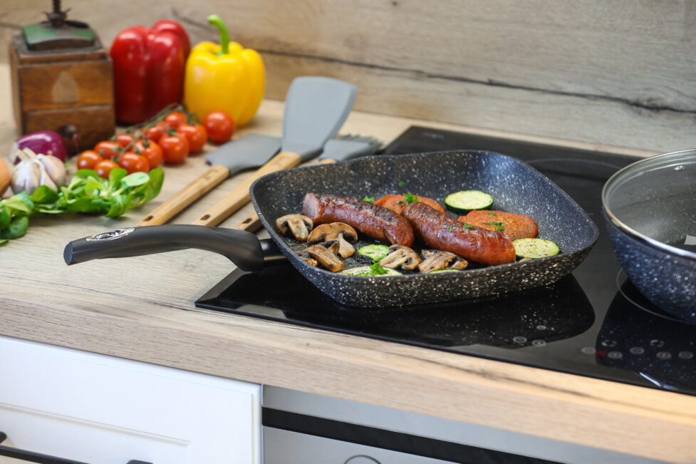 Patelnia Tivano grill 28x28 cm