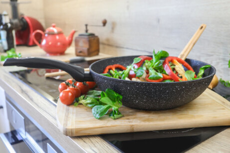 Patelnia Tivano Wok 28 cm